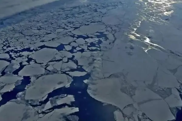 El ambicioso plan de unos científicos para volver a congelar los polos de la Tierra