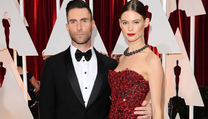 “¡Distráete teniendo sexo conmigo!”: los mensajes que Adam Levine enviaba a otras mujeres