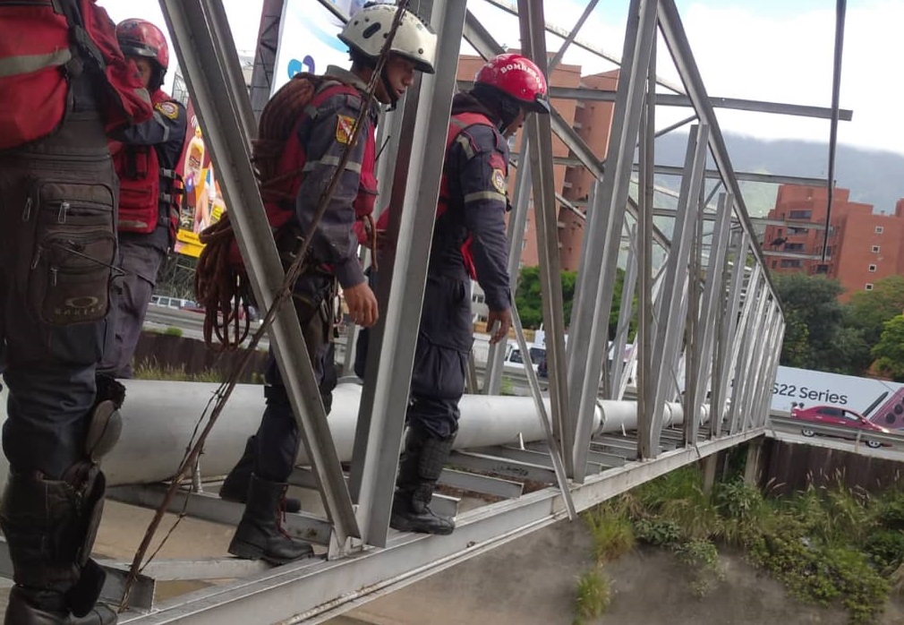 Niño de 11 años que cayó en quebrada de Chapellín sigue desaparecido