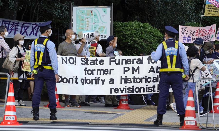 Primer ministro japonés, Fumio Kishida defiende entre críticas el funeral de Estado de Shinzo Abe por sus “logros”