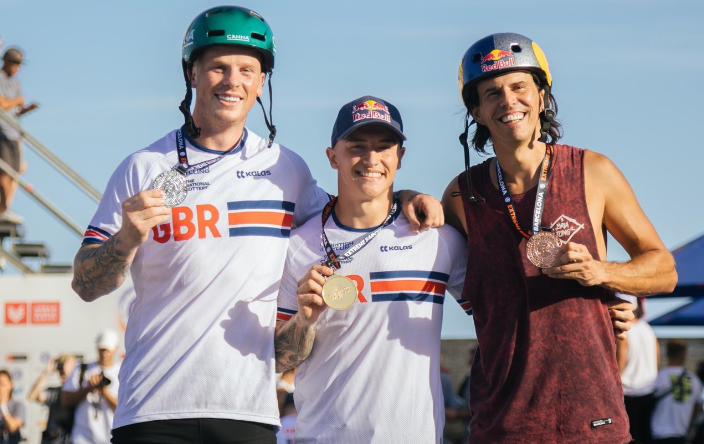 Daniel Dhers y Khaterine Díaz lograron dos medallas de bronce en el BMX