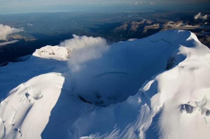 Cuáles son los volcanes activos en Estados Unidos en la actualidad