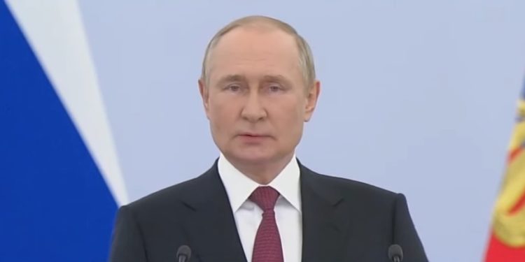 Un Putin desafiante asegura que Rusia está haciéndolo “todo bien” en Ucrania