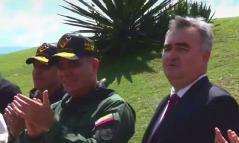 Entre regímenes se entienden… Padrino López aplaude “la paz” junto a Rusia en un VIDEO de TikTok