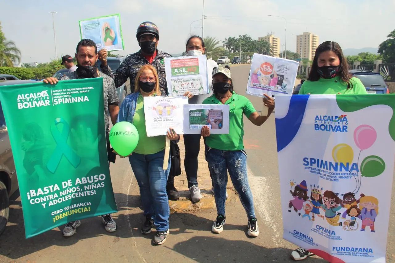 ¡Basta de abusos! En Barcelona emprenden campaña contra la pedofilia