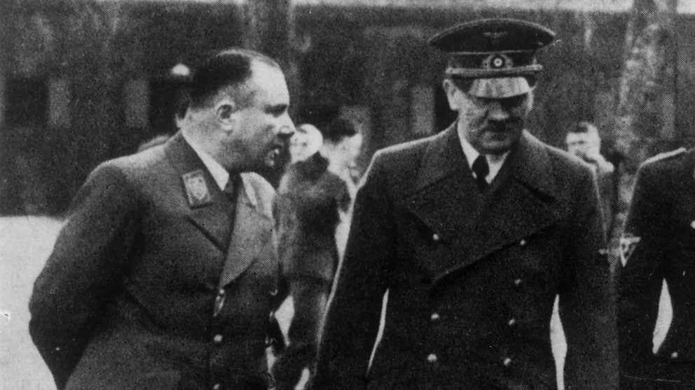 Bormann, el fin del misterio sobre el diabólico secretario de Hitler y el estremecedor hallazgo de su esqueleto