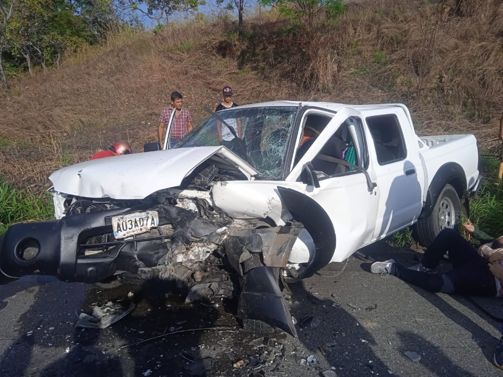 Colisión en Barinas dejó un saldo de seis lesionados