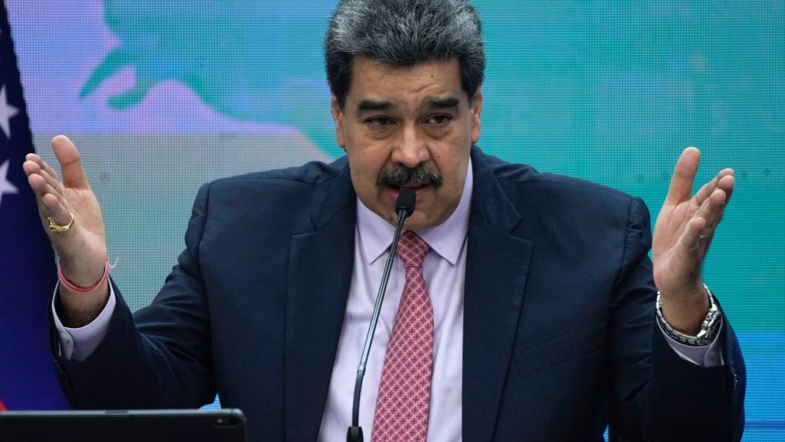 Venezuela’s Maduro to fully open border with Colombia