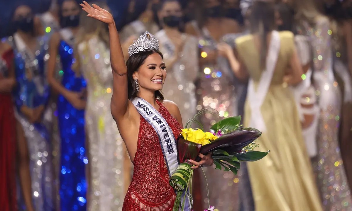 ¡Un cambio más! Miss Universo mostró la banda que llevará la nueva soberana de la belleza