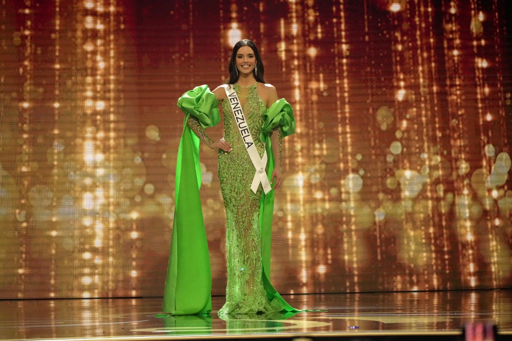 ¿Por qué el vestido de Amanda Dudamel, Miss Venezuela, causó controversia en la preliminar del Miss Universo 2022?