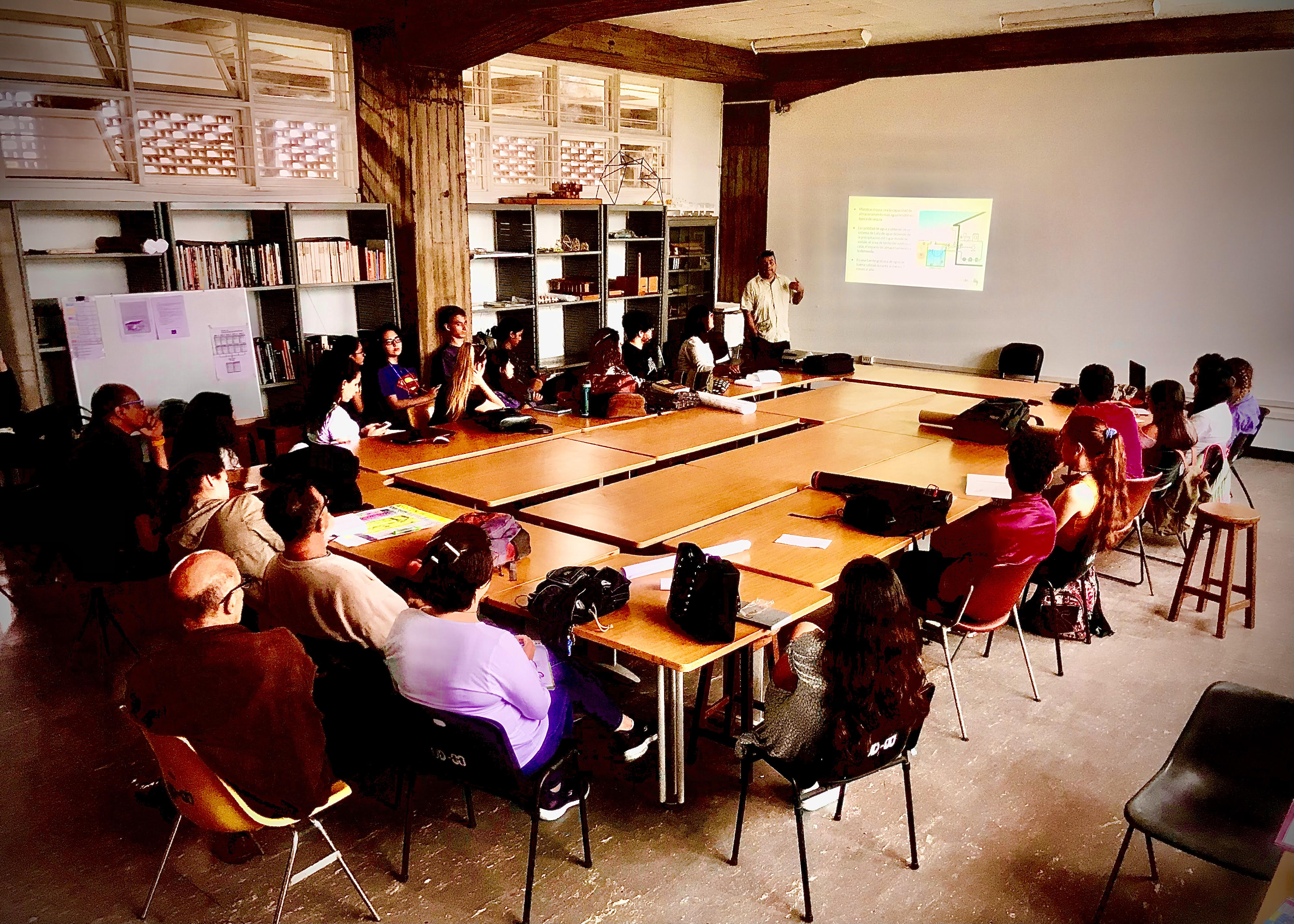 Galardonados estudiantes de la UCV en concurso internacional de Diseño Arquitectónico