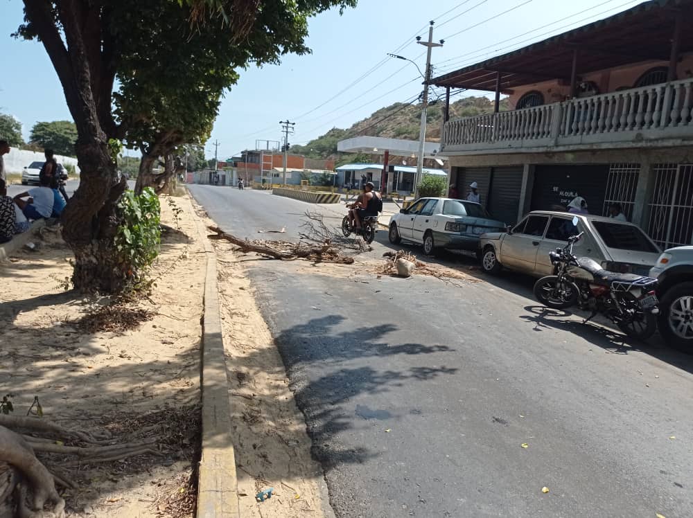 Se agudiza la escasez de gasolina en Sucre: Se han registrado dos protestas en menos de 24 horas