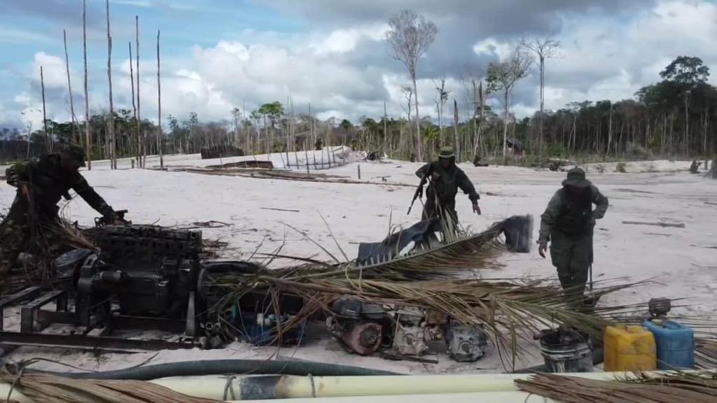 Incautaron materiales para la minería ilegal en el parque Yapacana de Amazonas