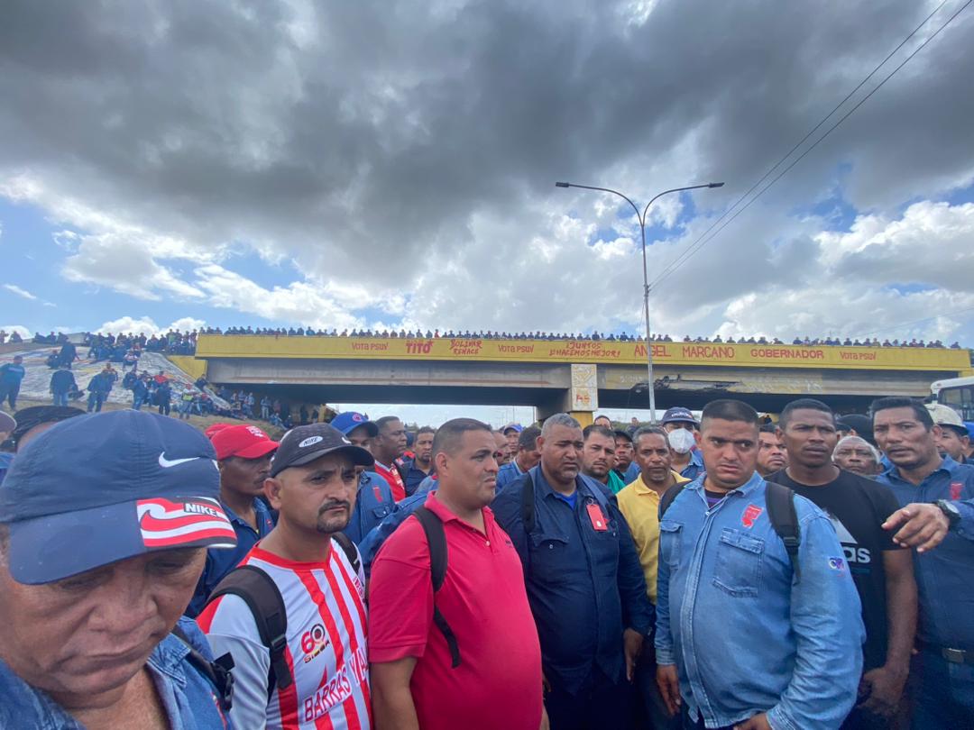 “El BCV nos está tragando el salario”: Trabajadores de Sidor salieron a protestar sin dirigencia sindical (VIDEOS)