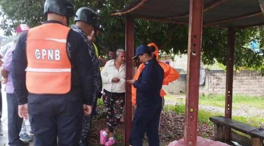 Adulto mayor sufrió un infarto en plena vía de Pueblo Nuevo