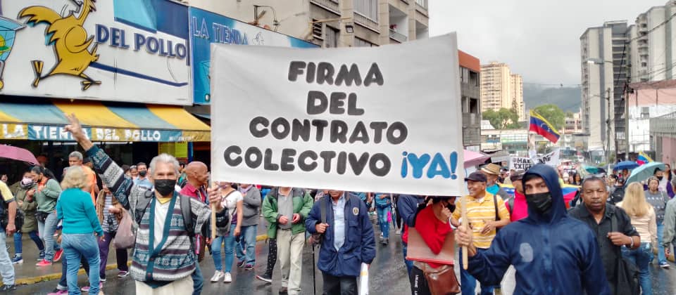 Ni la lluvia frenó marcha de docentes en Los Teques este #13Feb (FOTOS)