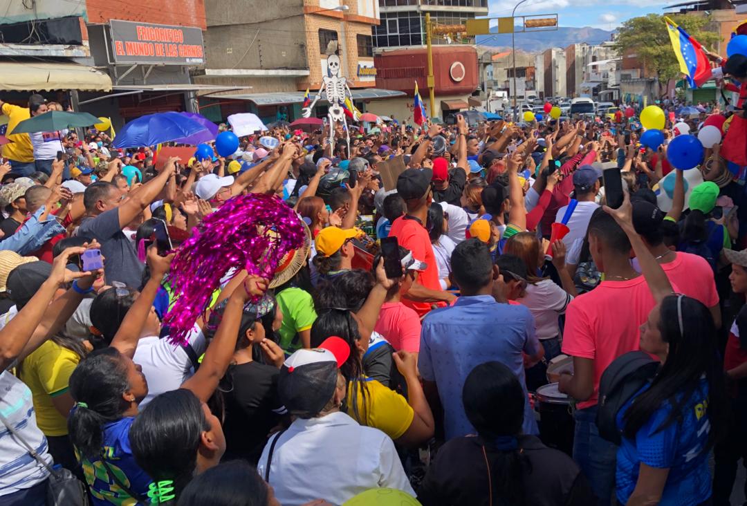 Docente en Guárico exige salario de 1.200 dólares: “El trabajador no debe ganar solo para comer”