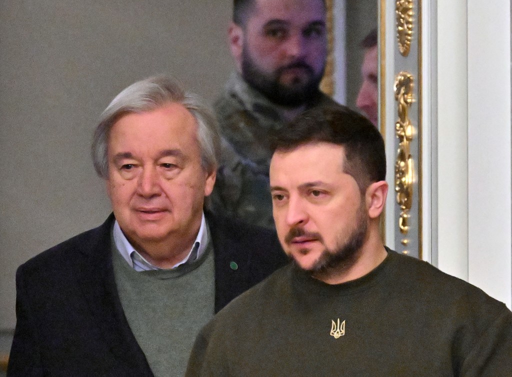 Secretario General de la ONU denunció en Kiev el “espeluznante” video de la ejecución de soldado ucraniano