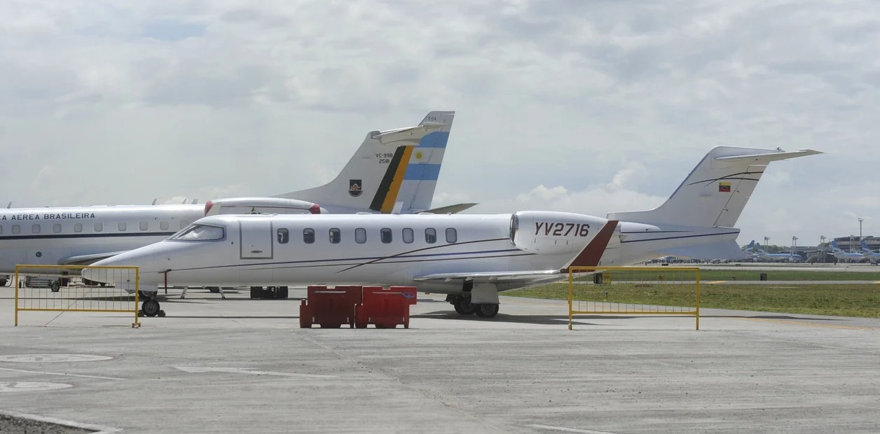 Pasajero murió en medio de una fuerte turbulencia en un vuelo privado hacia Virginia