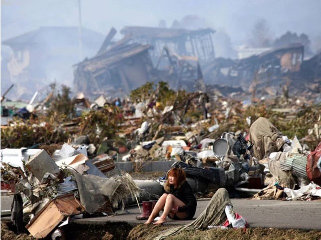 Los sobrevivientes del día que la tierra tembló, un tsunami se tragó todo y un desastre nuclear amenazó ser otro Chernobyl