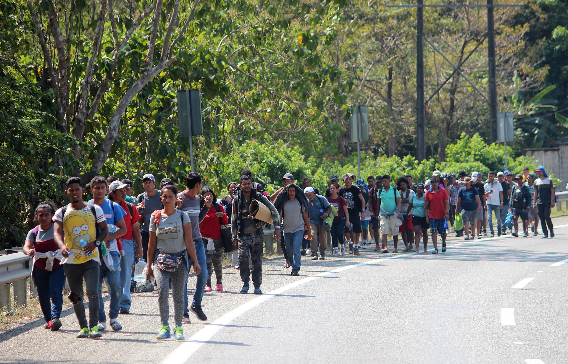 Primera caravana migrante del año con venezolanos salió del sur de México rumbo a EEUU