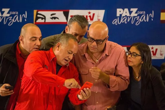 El Psuv de acuerdo con “SANCIONAR” a sus corruptos