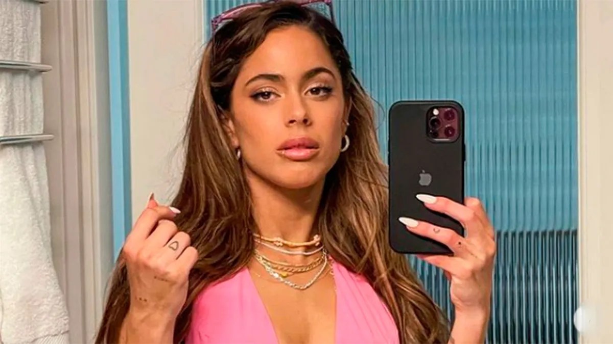 Tini Stoessel mostró el piercing que lleva en su zona más íntima