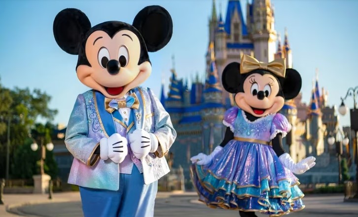 Los secretos de Disney World para ahorrar dinero, evitar multitudes y crear recuerdos inolvidables en Orlando