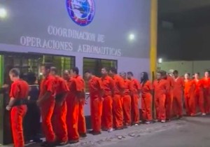 Venezuela: Prosecutors Charge 23 in Anti-Corruption Drive