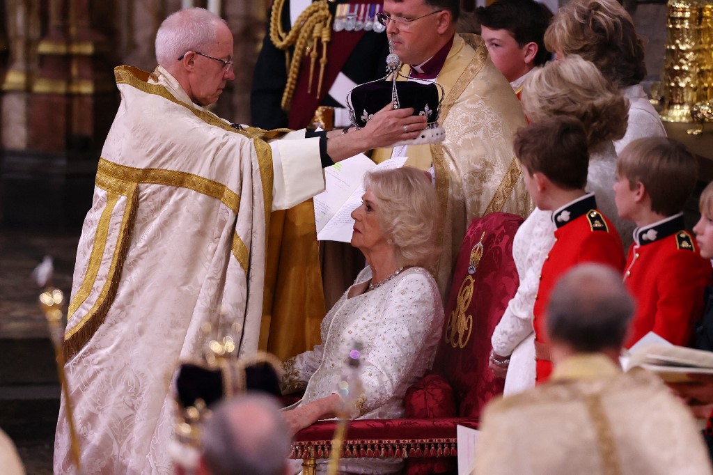 Camila fue coronada como reina del Reino Unido (Video)