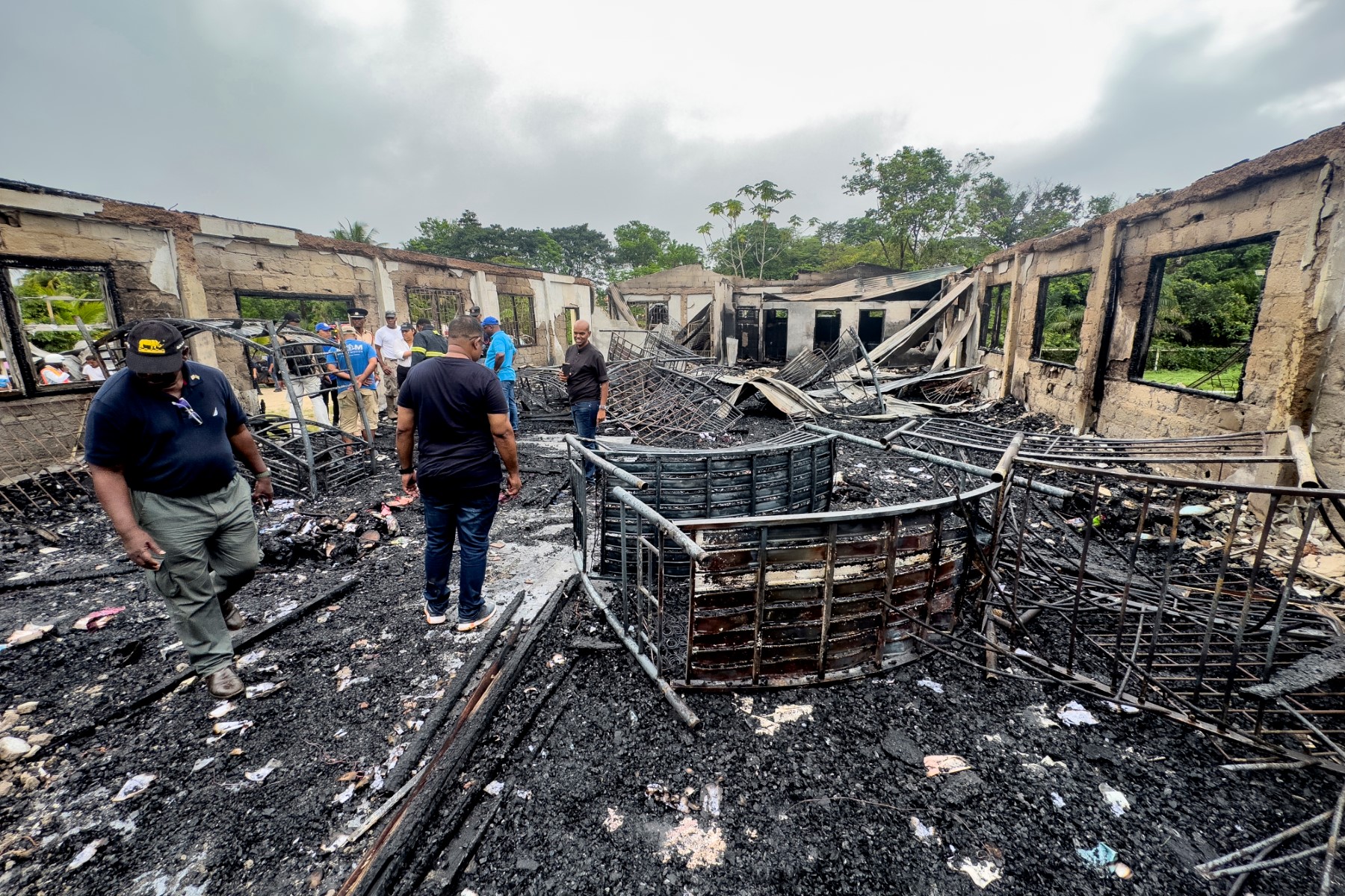 Guyana sufre una “pena indescriptible” el día de la independencia tras mortal incendio