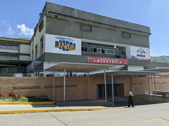 En “terapia intensiva” el Hospital José María Benítez de La Victoria tras lluvias registradas este #22May