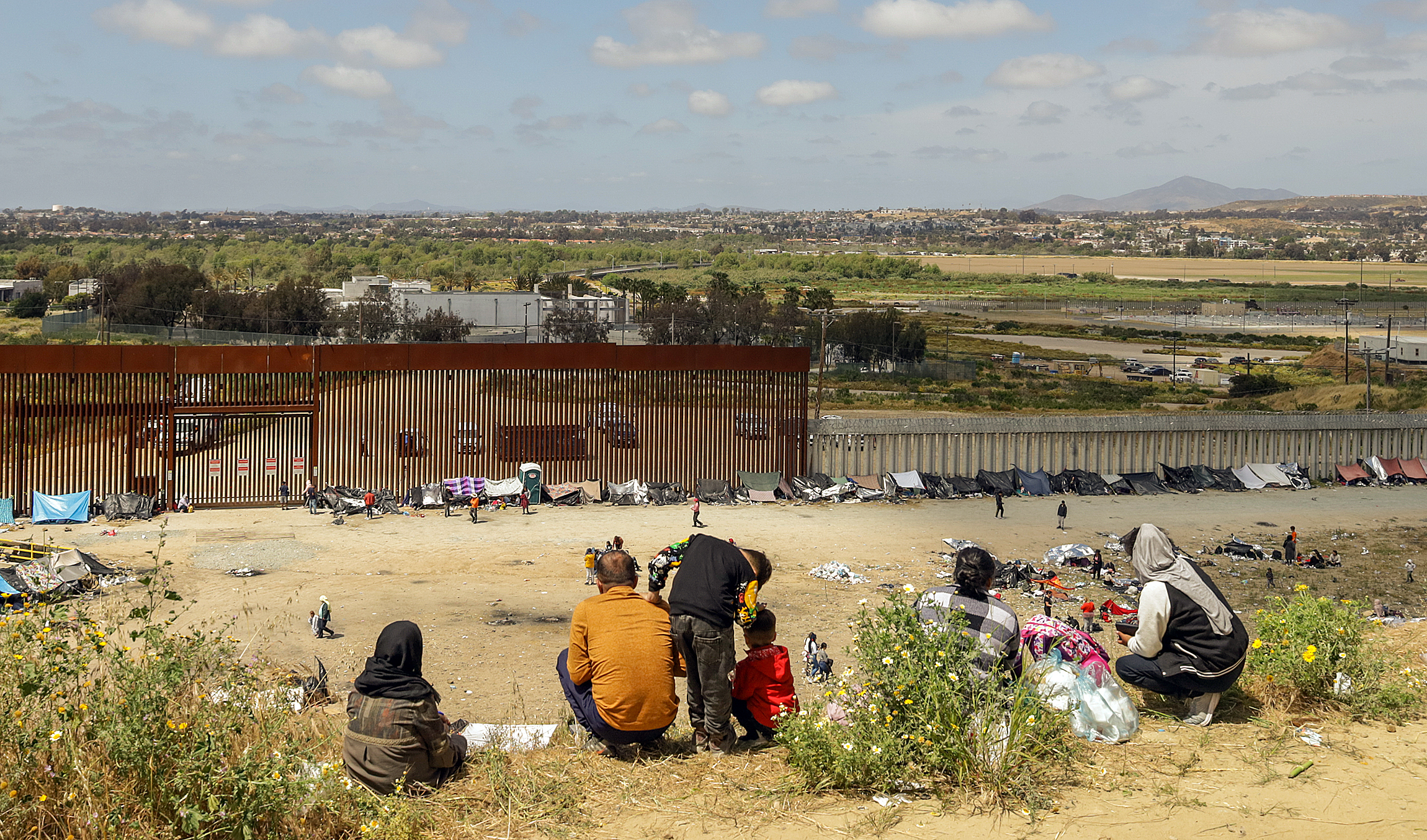 ¿Migrantes deben solicitar asilo en todos los países por los que pasen para poder pedirlo en EEUU?