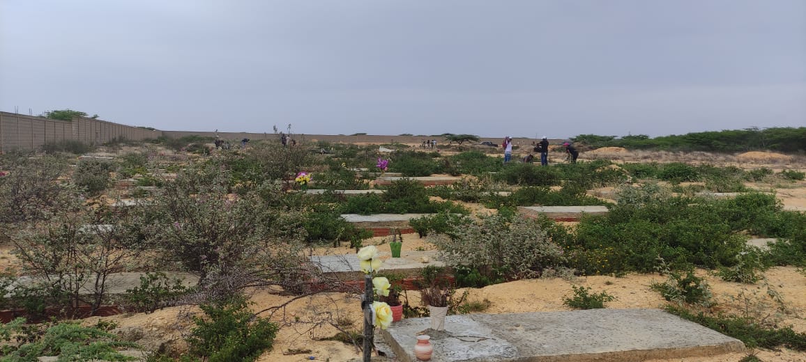 Alcalde chavista de Carirubana celebró limpieza en cementerio… pero olvidó “pasar la escoba” en una zona importante