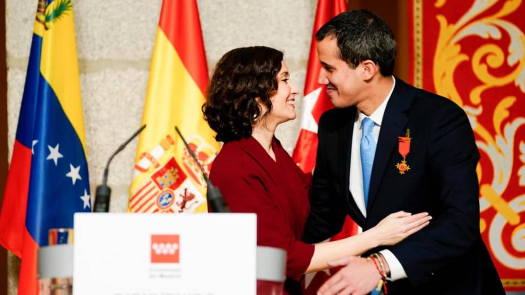 Guaidó felicitó a los líderes del PP por su triunfo electoral en España