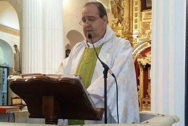 Párroco de la Catedral de Valencia explicó cuál era el bochinche en la casa de Dios