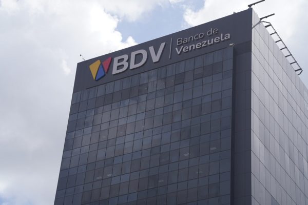 Denunciaron al Banco de Venezuela por ejecutar despidos masivos bajo coacción en los Andes