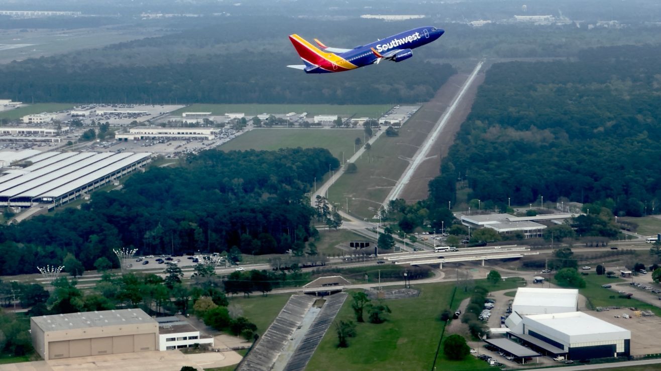 Depravado pasajero intentó besar a una azafata en pleno vuelo con destino hacia Las Vegas