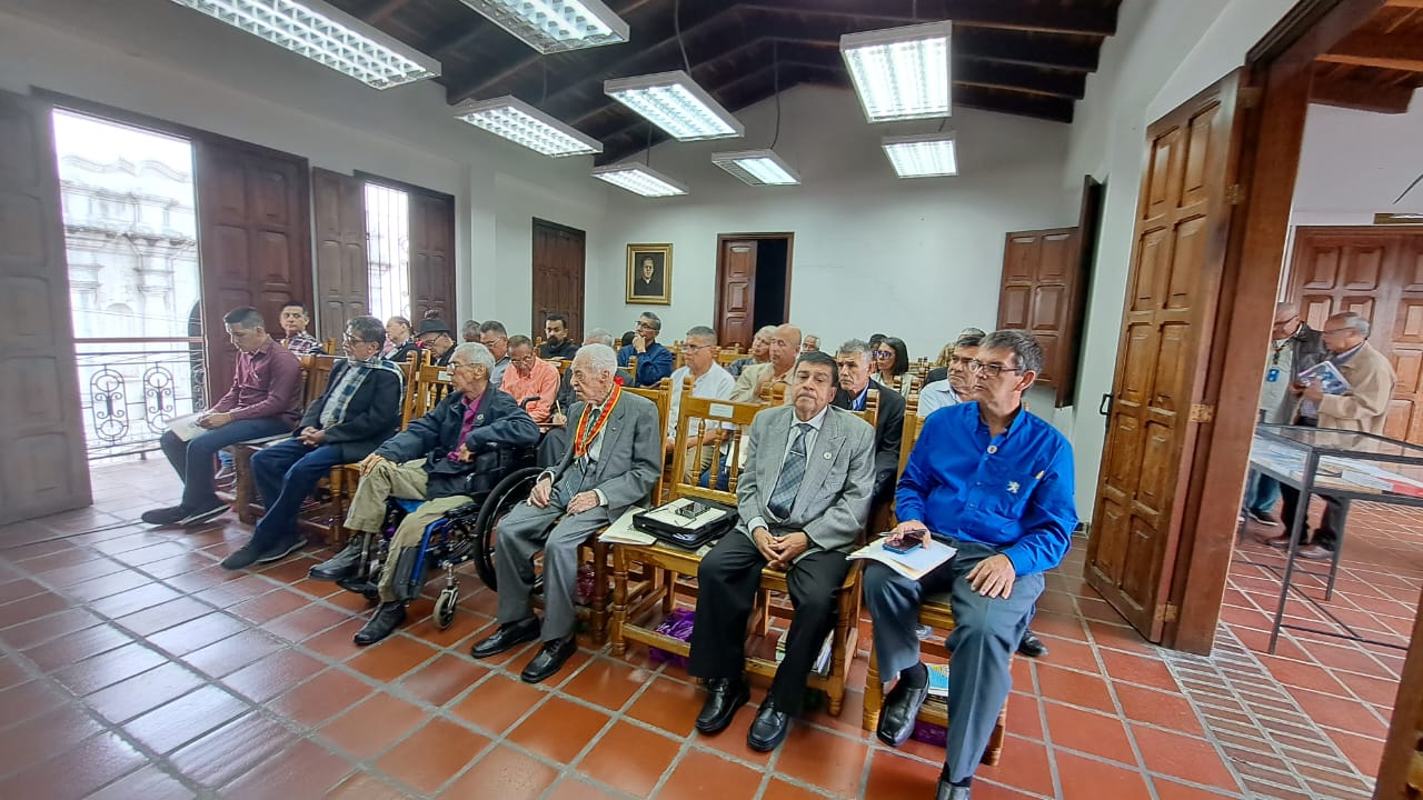 Cronistas del Táchira rompen el silencio y exigen apoyo para rescatar la historia regional