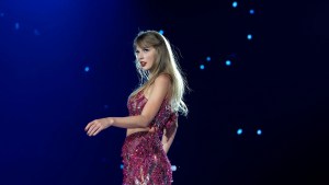 Taylor Swift desplaza a Bad Bunny y se corona en 2023 como la artista más escuchada en el mundo
