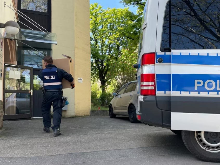 Al menos siete jóvenes fueron arrestados en Italia por haber violado en grupo a una mujer en estado de ebriedad