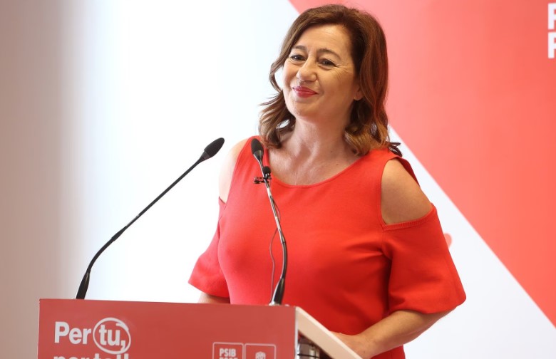 La socialista Francina Armengol, elegida nueva presidenta del Congreso español