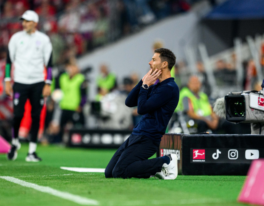 Exequiel Palacios pactó tablas durante los minutos finales en el Allianz Arena