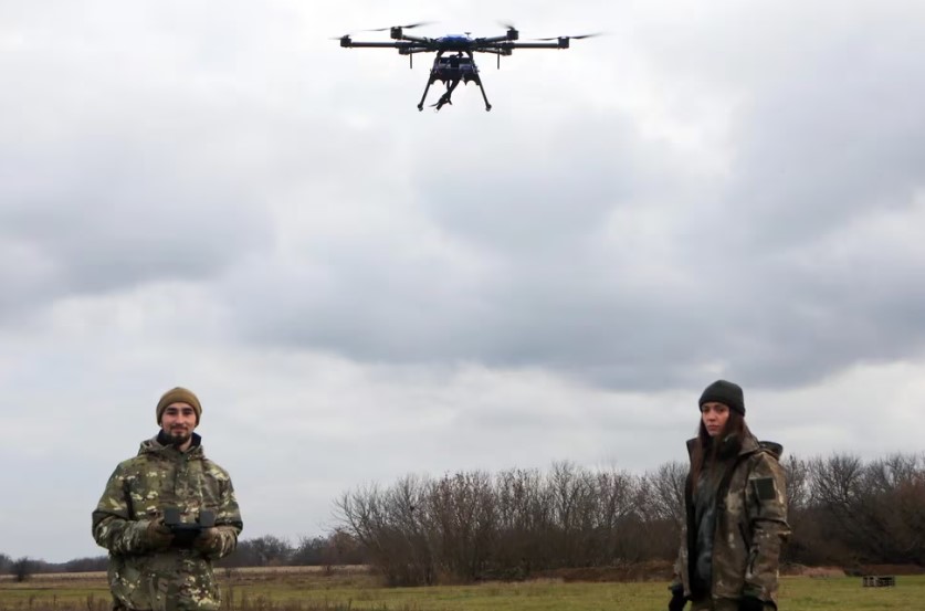 La nueva táctica rusa en Ucrania: atacar a los civiles con drones para generar terror