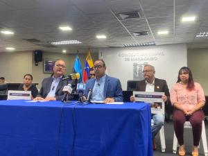 Concejales de Maracaibo exigen al Ministerio Público justicia ante los “guisos” de exalcalde Casanova