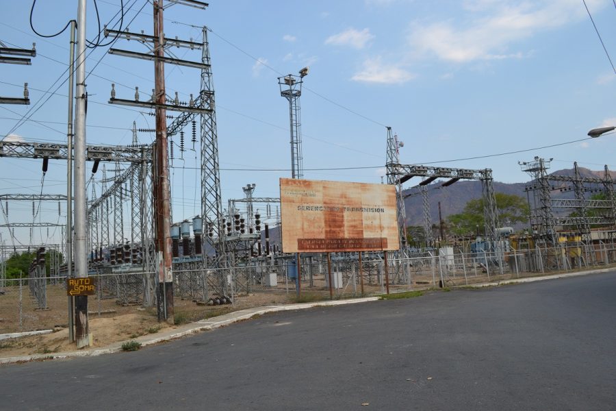 Entre frecuentes cortes y bajones de luz sobreviven habitantes de Altagracia de Orituco