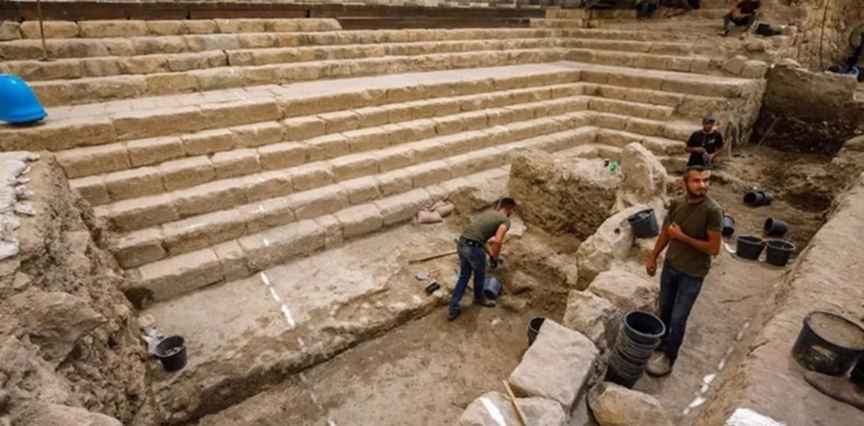 Después de 2.000 años desentierran los escalones donde Jesús sanó a un ciego