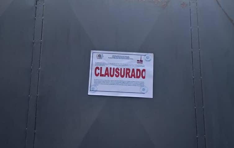 Alcaldía de Gómez en Margarita clausura un restaurante asignado como centro electoral para la Primaria