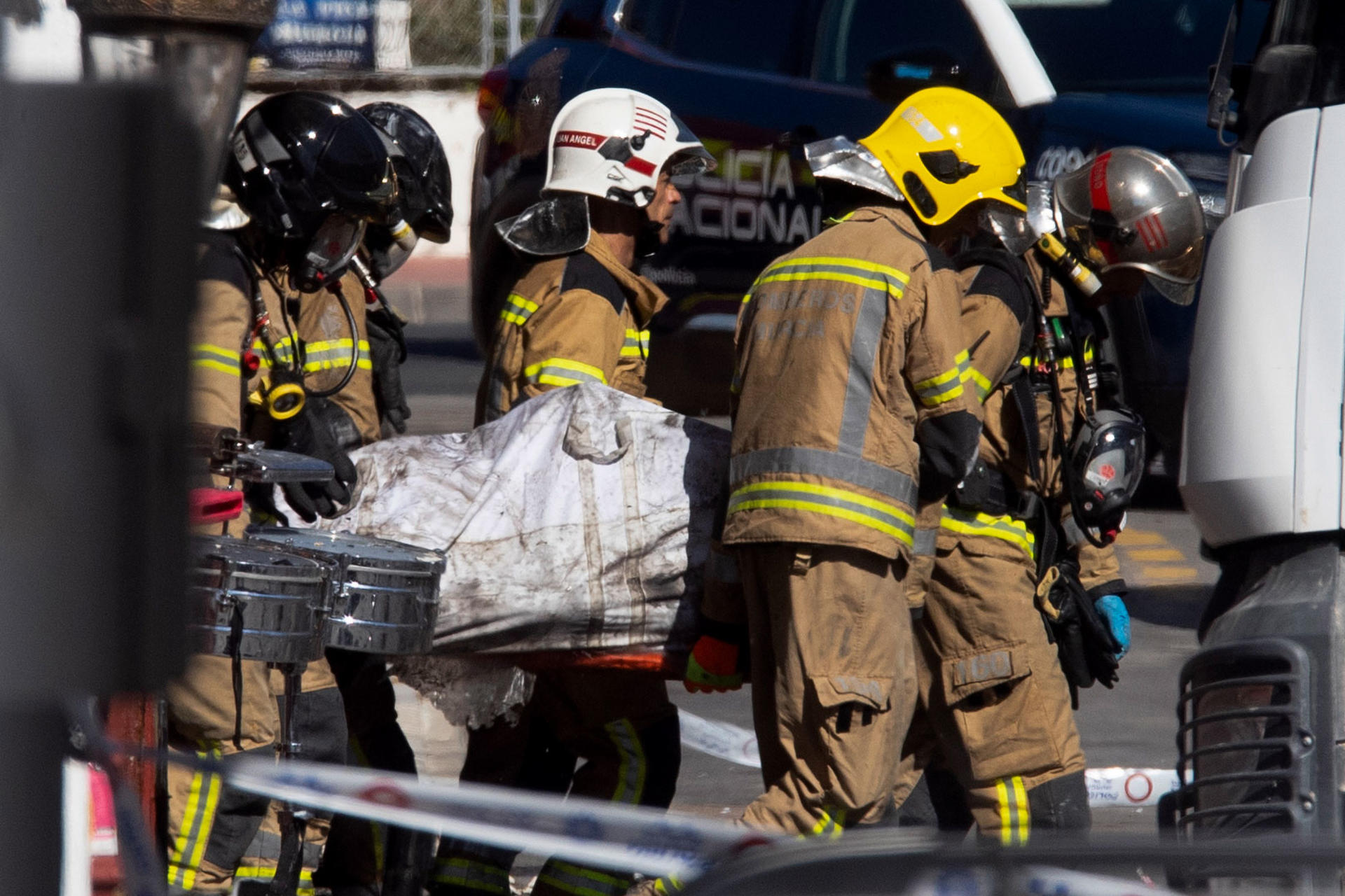 Peritos ratifican fallos en un incendio en que murieron trece latinoamericanos en España