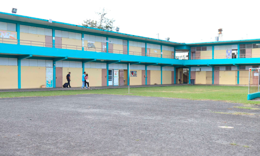 Un temblor de magnitud 4,4 obliga a desalojar escuelas en el suroeste de Puerto Rico